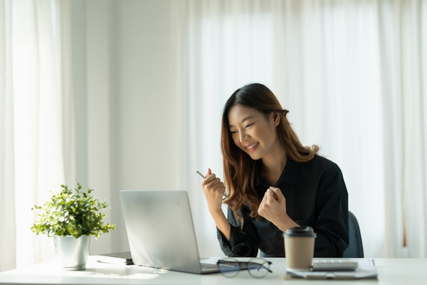 Real Estate Investing for Women - Moneeka Sawyer | Laura Powers | Intuition